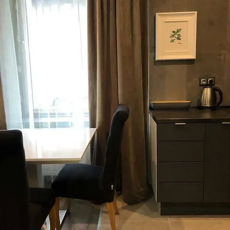 Apartament Szmaragdowy. アパート *